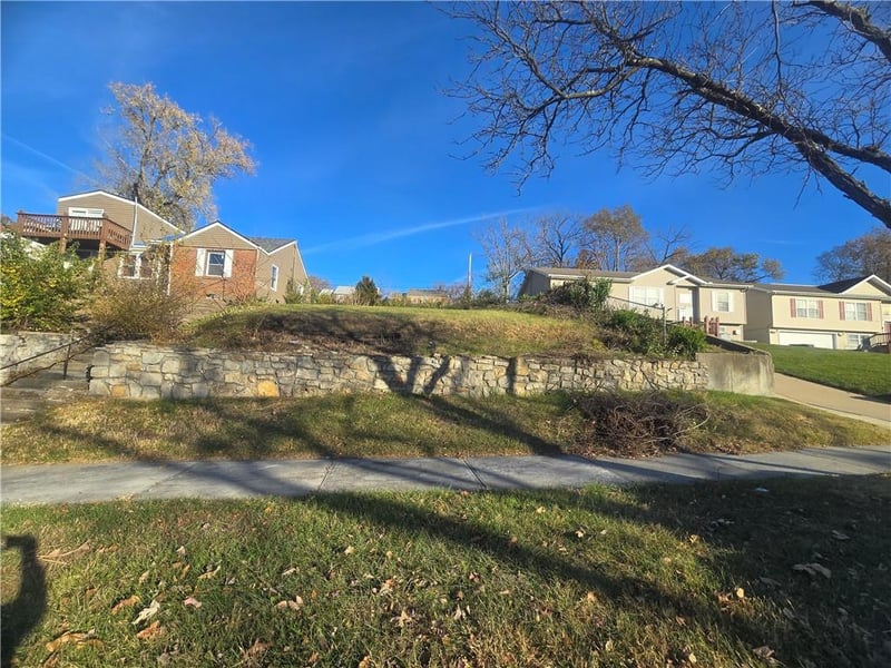 5321 Swope Pw, Kansas City, MO 64130