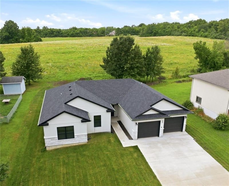 204 Sellman St, Warrensburg, MO 64093