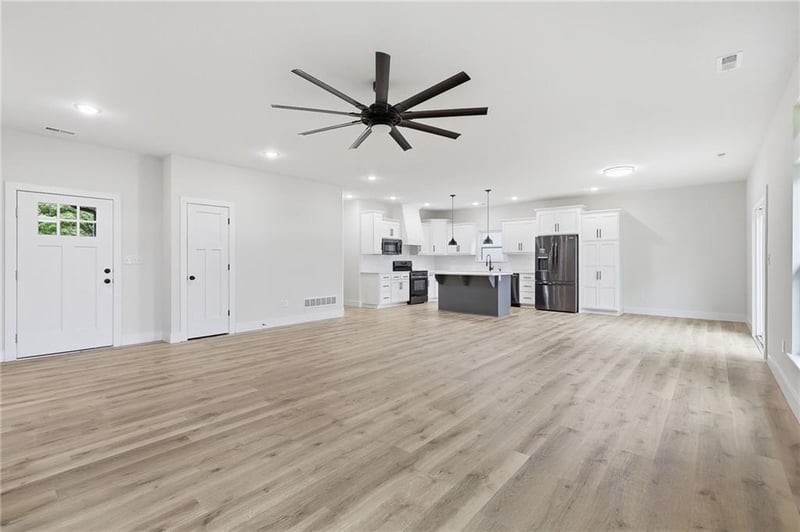 204 Sellman St, Warrensburg, MO 64093