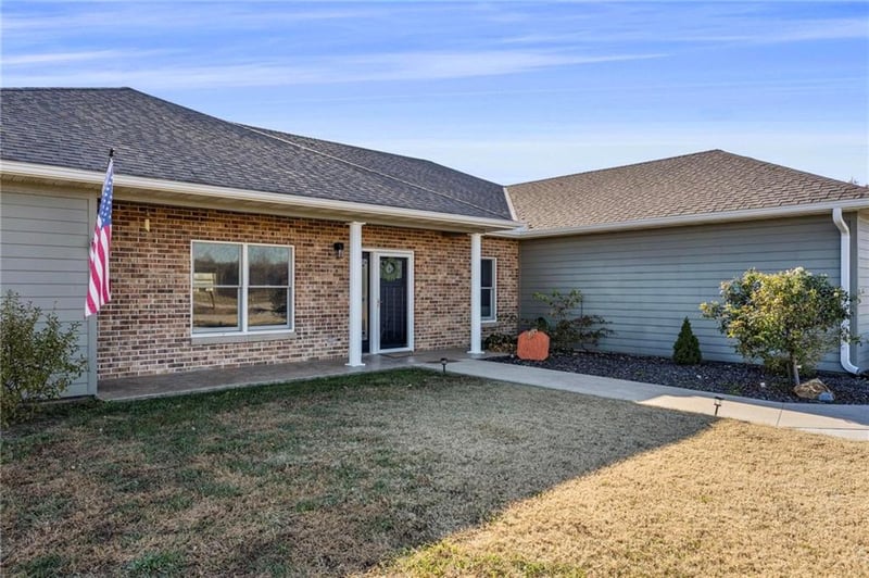 2114 Ironwood Dr, Fort Scott, KS 66701
