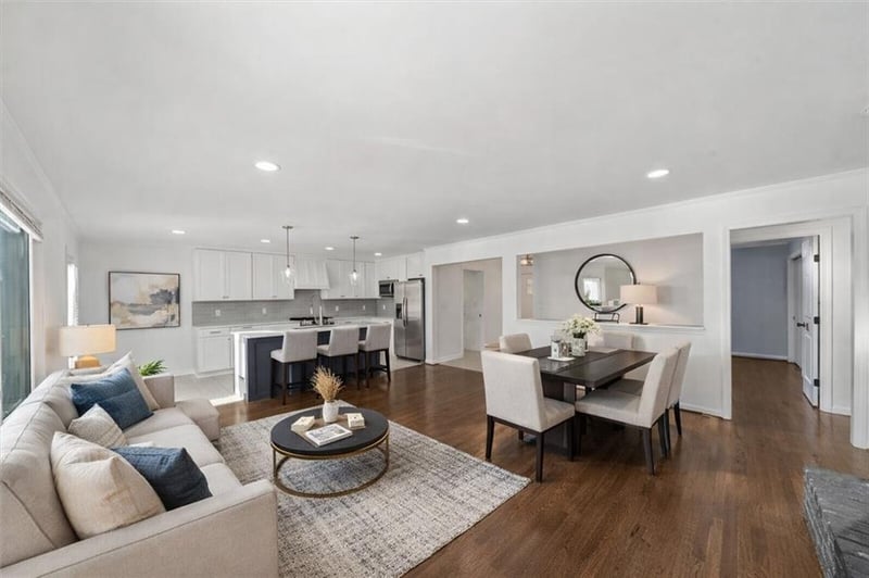 909 85th St, Kansas City, MO 64114