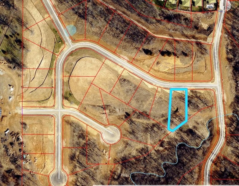 10121 Countryside Dr, Kansas City, KS 66109