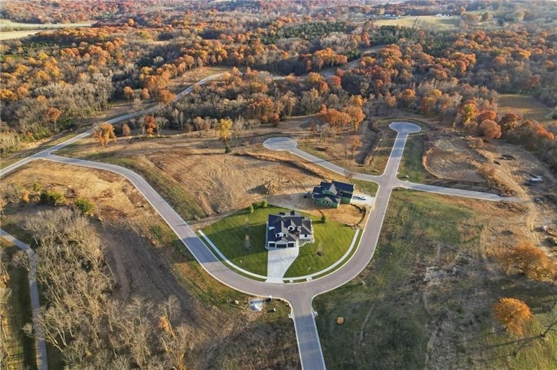 10121 Countryside Dr, Kansas City, KS 66109