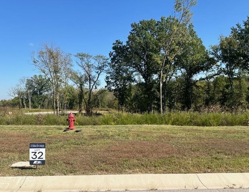 5179 103rd St, Kansas City, KS 66109