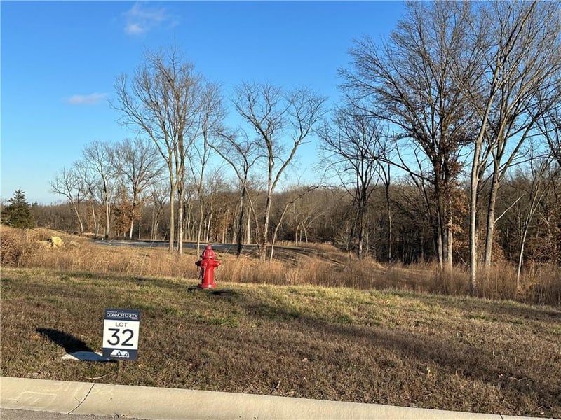 5179 103rd St, Kansas City, KS 66109