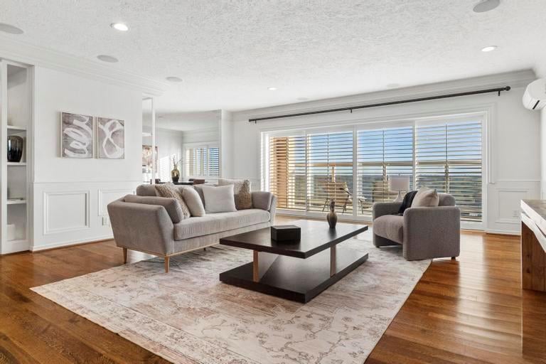 121 W 48th St #2005, Kansas City, MO 64112
