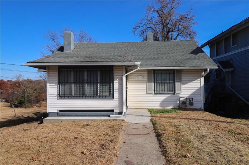 2727 10th St, Kansas City, KS 66104