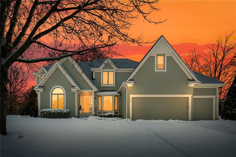 4617 Birkdale Ct, Lee's Summit, MO 64064