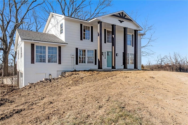 26 365th Rd, Warrensburg, MO 64093