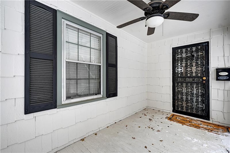 7228 Walnut St, Kansas City, MO 64114