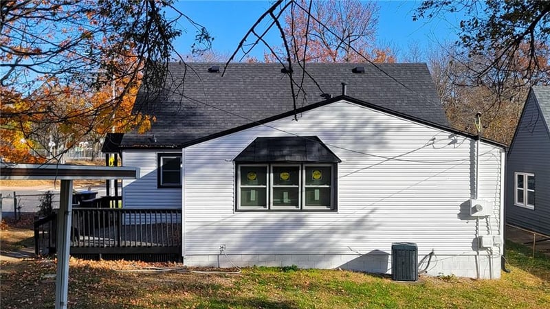 6000 Forest Ave, Kansas City, MO 64110