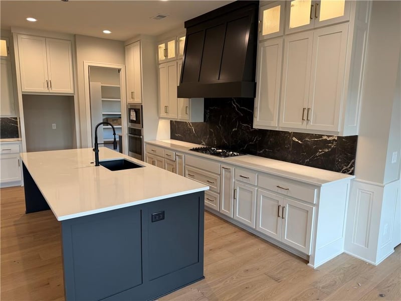 11431 S Houston St, Olathe, KS 66061