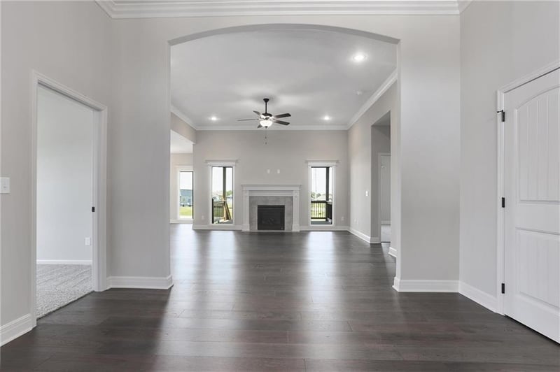 11436 N Auburndale Cir, Kansas City, MO 64157