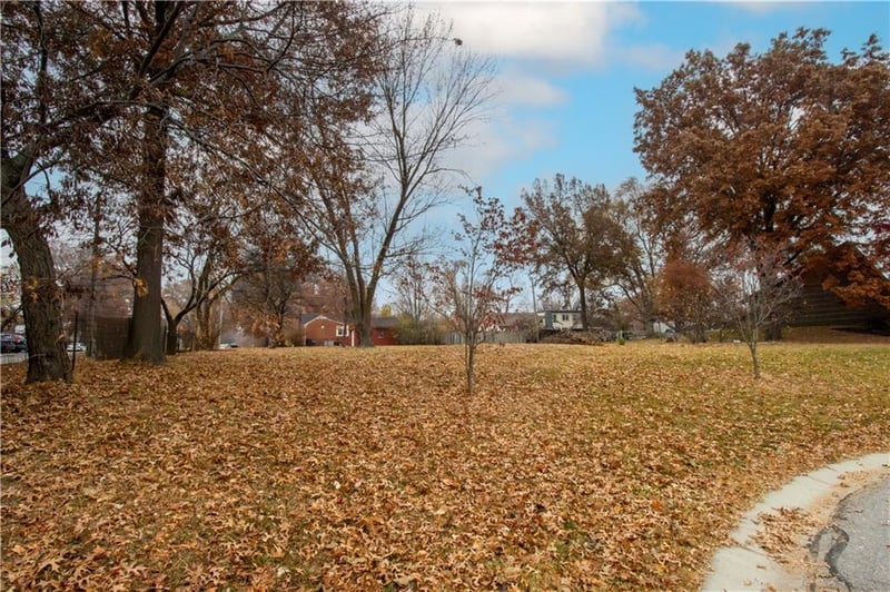 71st Ter, Overland Park, KS 66204
