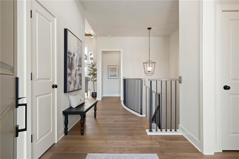 821 Bridgeshire Dr, Raymore, MO 64083