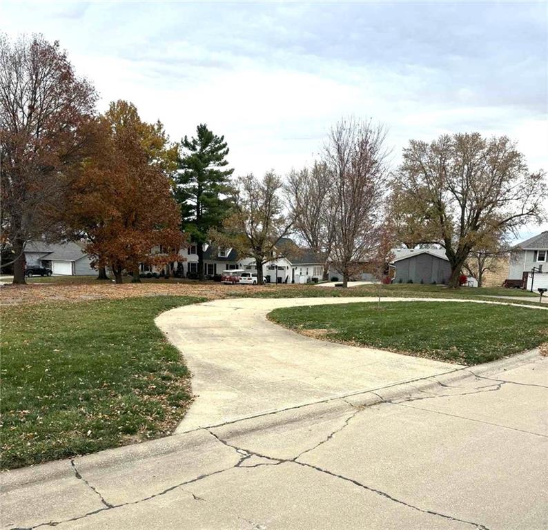 1405 Chick Ave, Maryville, MO 64468