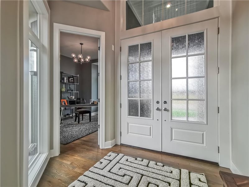 15915 Glenfinnan Way, Loch Lloyd, MO 64012