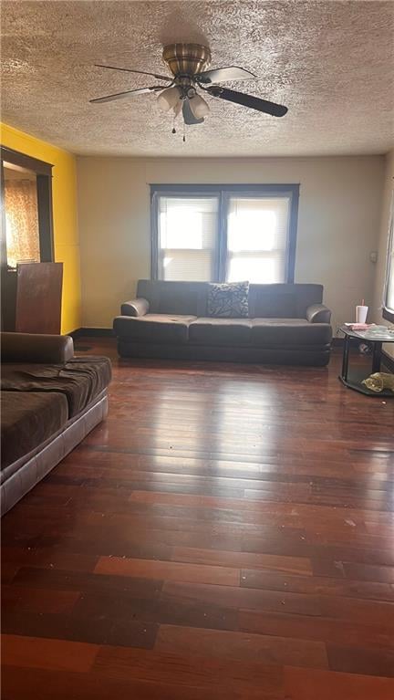 1517 Chelsea Ave, Kansas City, MO 64127