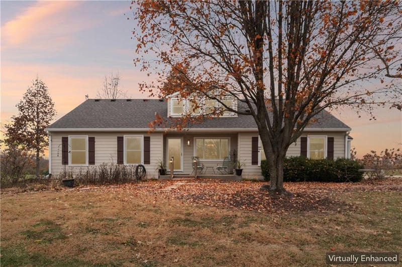 26666 Coldwater Rd, Louisburg, KS 66053