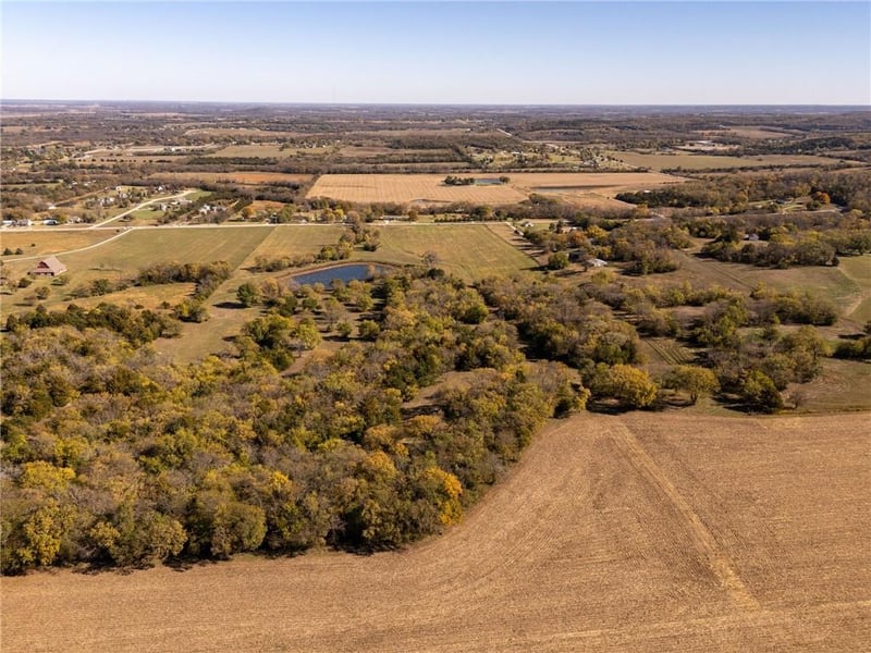 395.5 acres 1100 Rd, Lawrence, KS 66046
