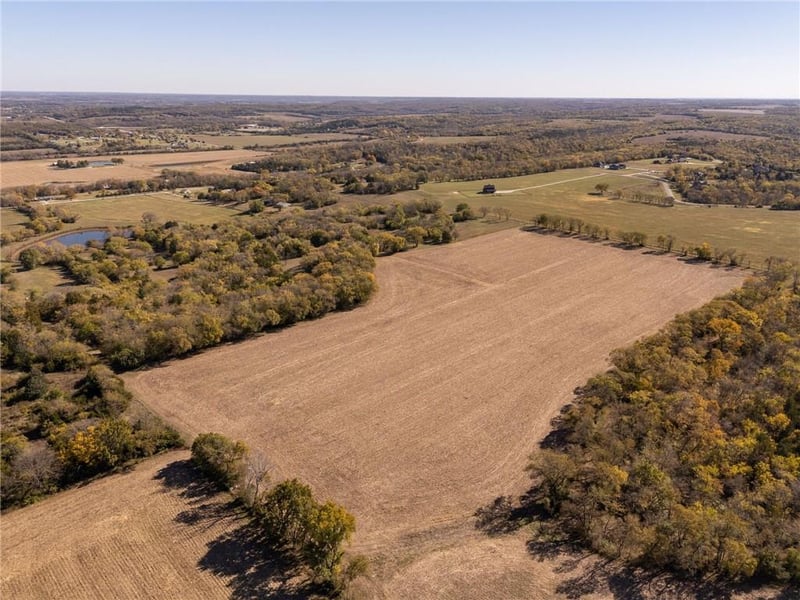 395.5 acres 1100 Rd, Lawrence, KS 66046