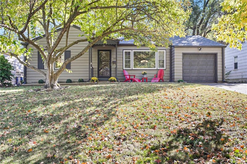 315 Sweeney Blvd, Kansas City, MO 64114