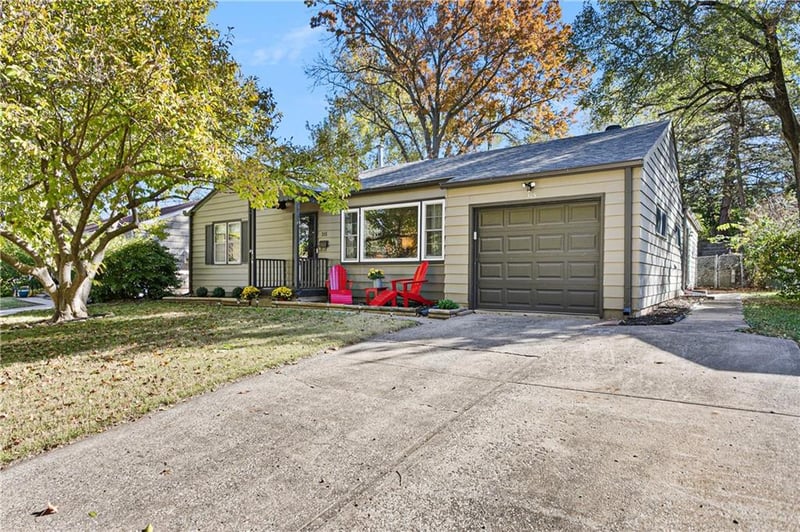 315 Sweeney Blvd, Kansas City, MO 64114