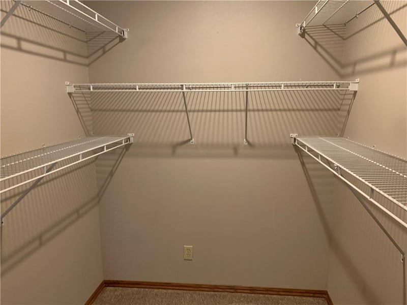1019 Hugh St, Frontenac, KS 66763