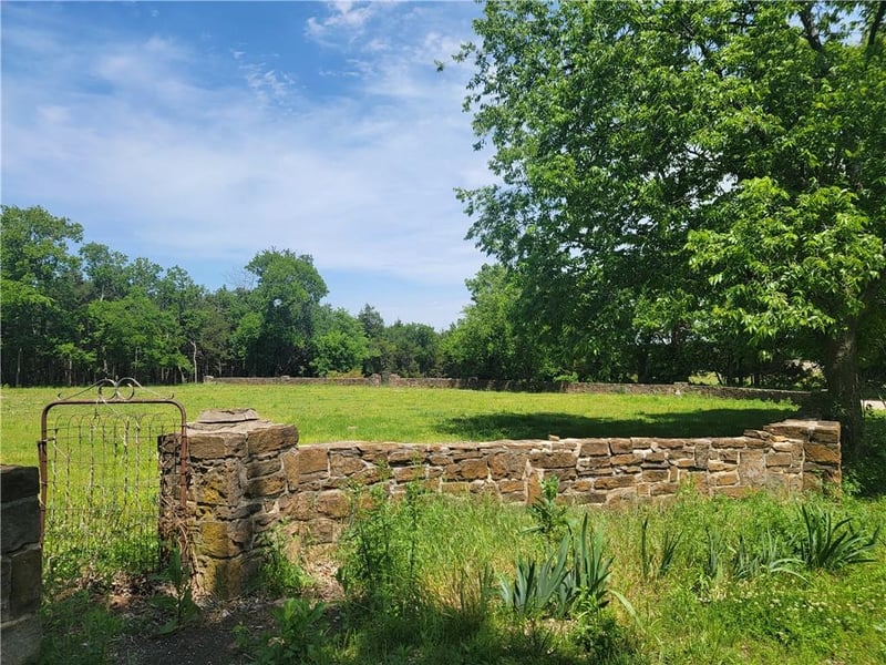 2765 Cr 4200 Rural Route, Independence, KS 67301
