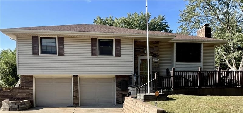 2006 Concord Rd, Independence, MO 64058