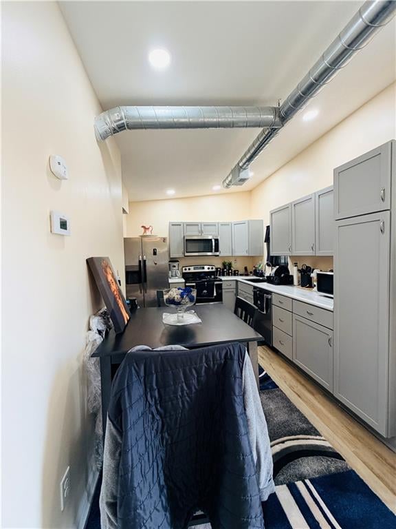 6800 58th St, Kansas City, MO 64129