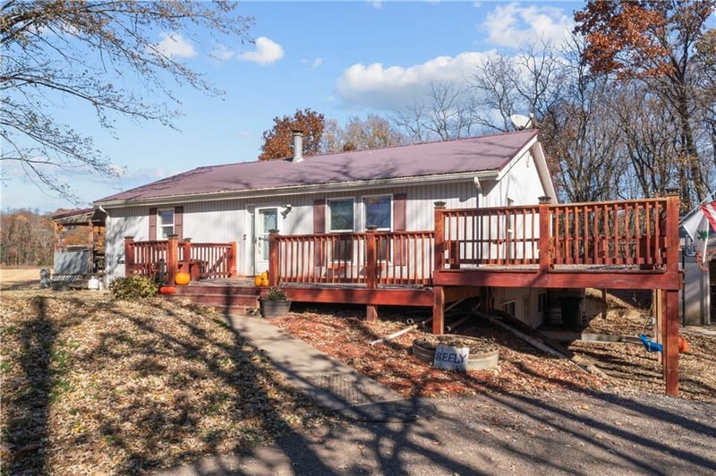 10540 287th St, Louisburg, KS 66053