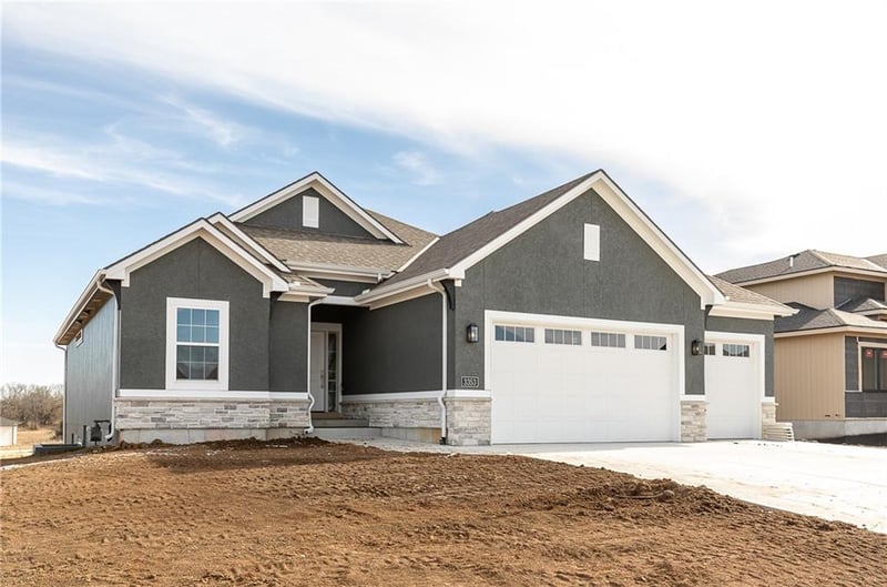 3353 187th St, Overland Park, KS 66085