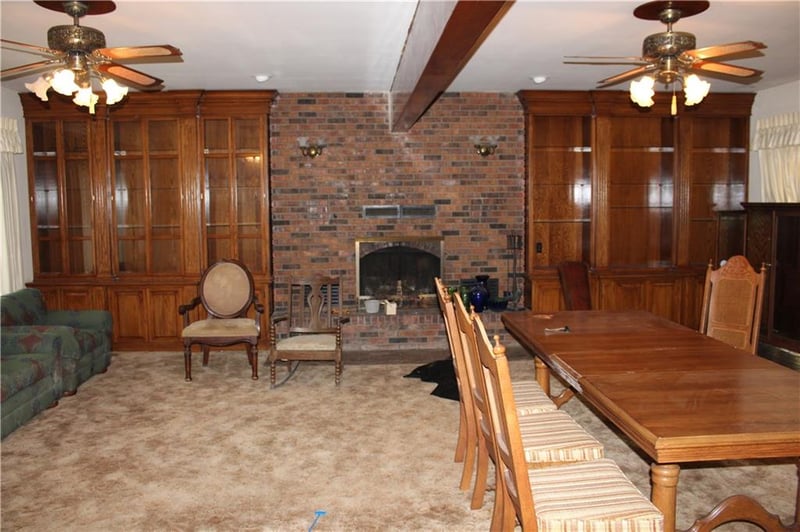 2011 English St, Pittsburg, KS 66762