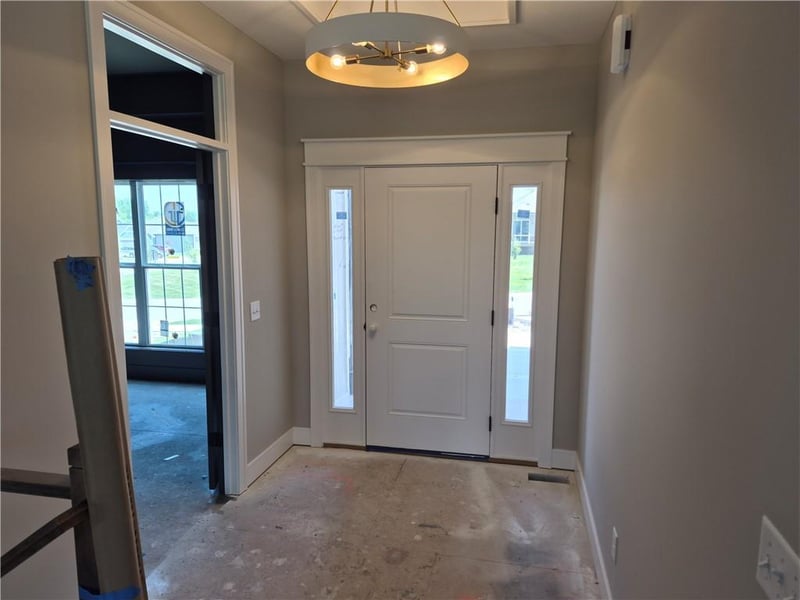 4490 Aspen Dr, Basehor, KS 66007