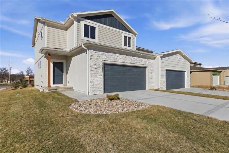 4709 Brentwood Ave, Kansas City, MO 64136