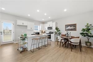 4711 Brentwood Ave, Kansas City, MO 64136