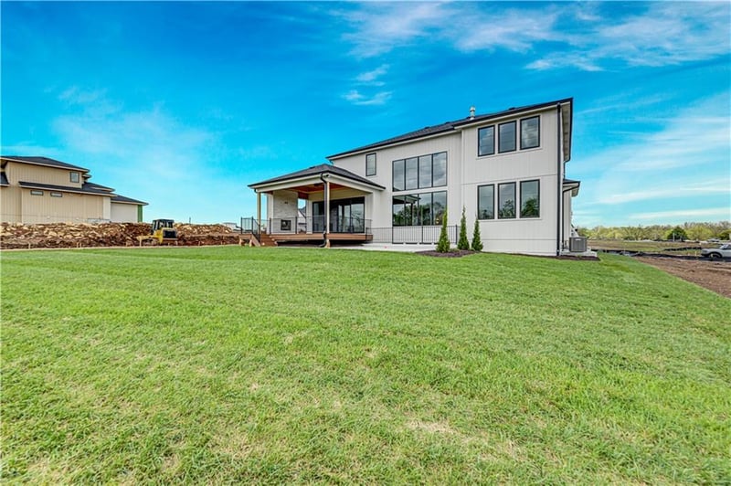 11707 181st Ter, Overland Park, KS 66013