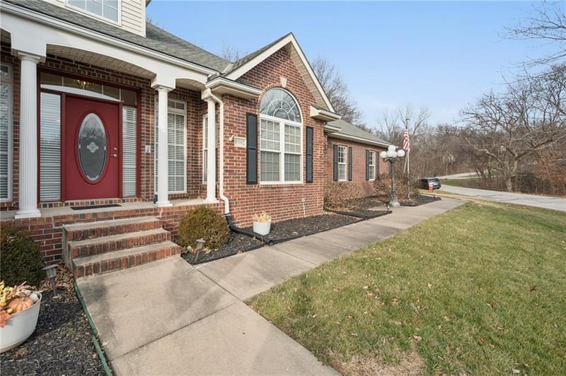 15102 NW 72nd St, Kansas City, MO 64152