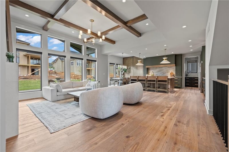 16700 Parkhill St, Overland Park, KS 66221