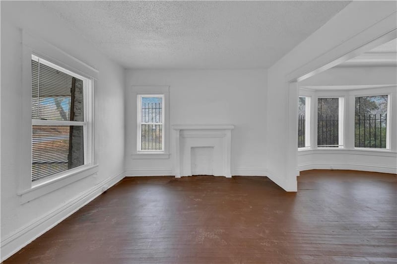 3336 Benton Ave, Kansas City, MO 64128