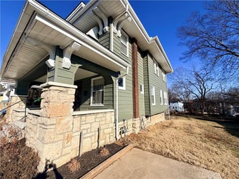 3811 College Ave, Kansas City, MO 64128