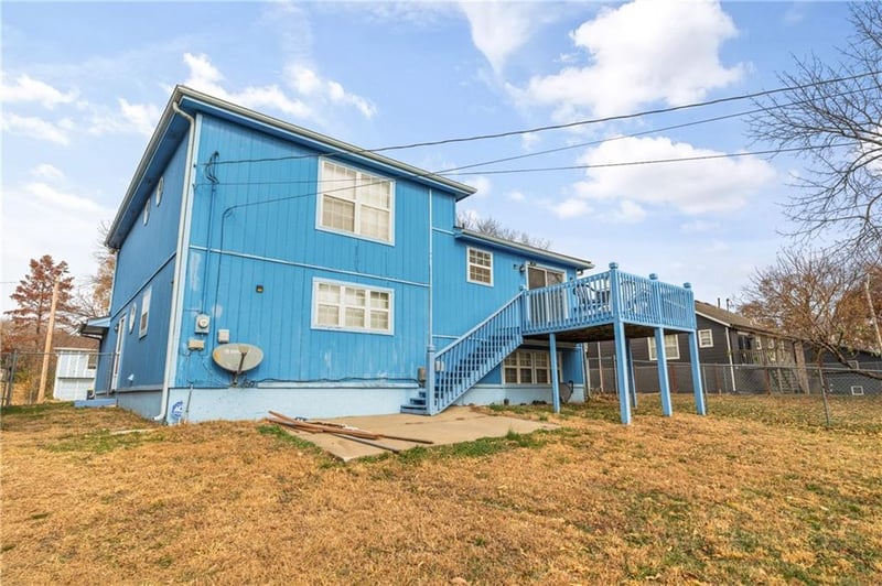 2515 10th St, Kansas City, MO 64127