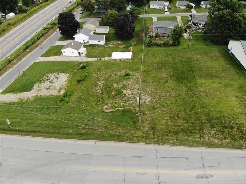 22212223 22nd St, St Joseph, MO 64503