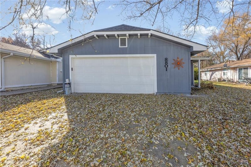 8801 109th Ter, Kansas City, MO 64134