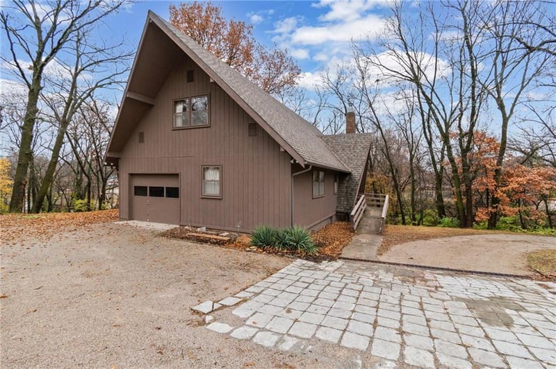 111 Oak St, Warrensburg, MO 64093
