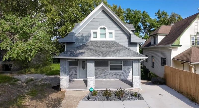 4121 Woodland Ave, Kansas City, MO 64110