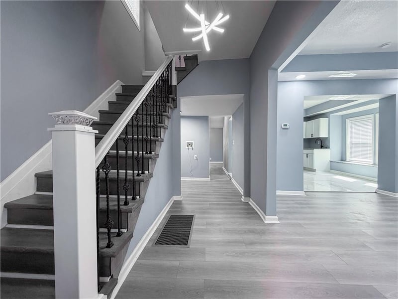 4121 Woodland Ave, Kansas City, MO 64110