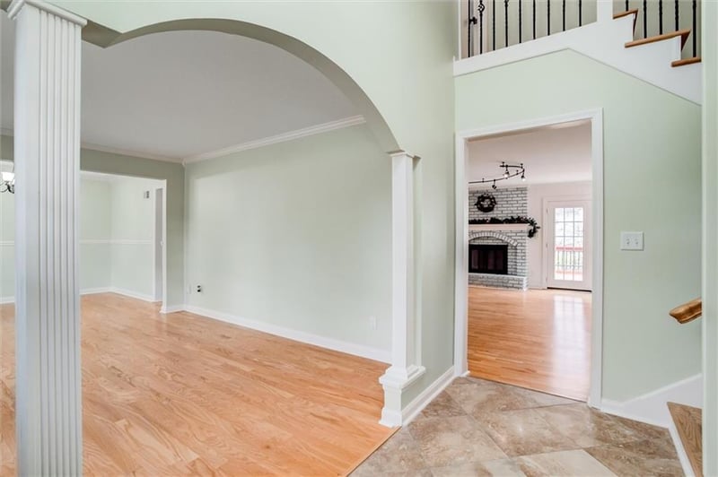 1509 99th St, Kansas City, MO 64155