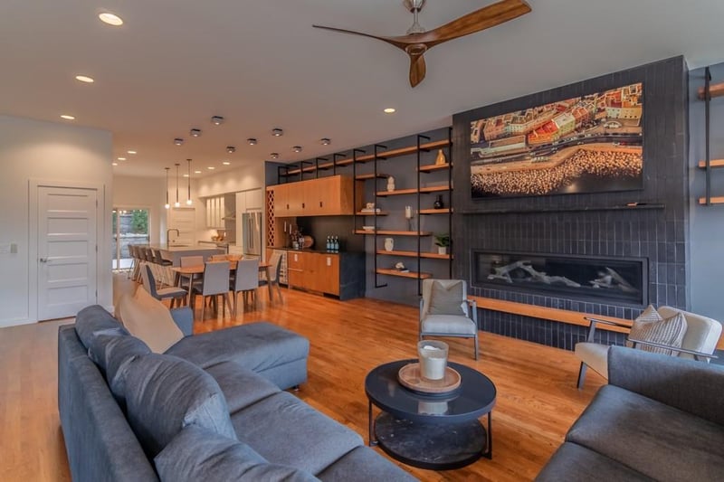 4727 Liberty St, Kansas City, MO 64112